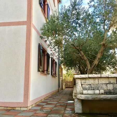Lavender House Maslenica