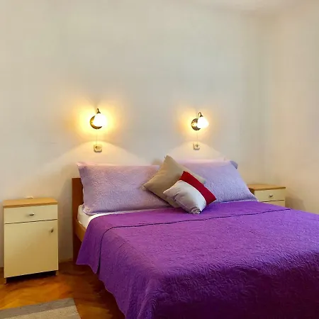Lavender House Apartman Maslenica